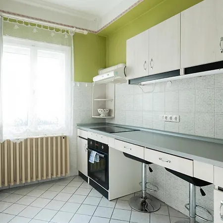 Családi nyaraló nagy kerttel, medencével Casa vacanze